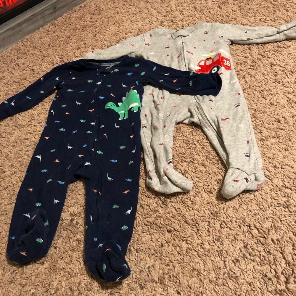 Dinosaur ROAR🦖 & Firetruck 🚒 9mo foootie jammies